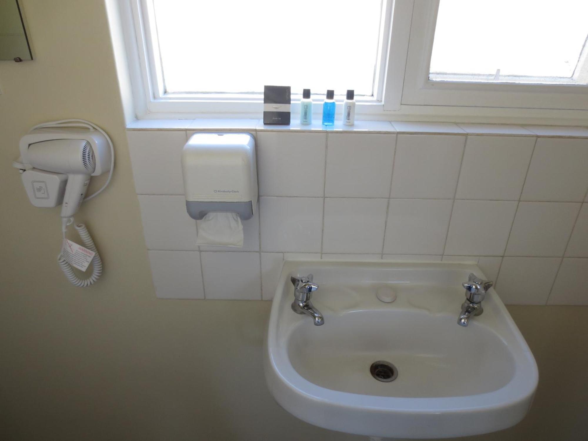 Norfolk Motor Inn Adelajda Zewnętrze zdjęcie