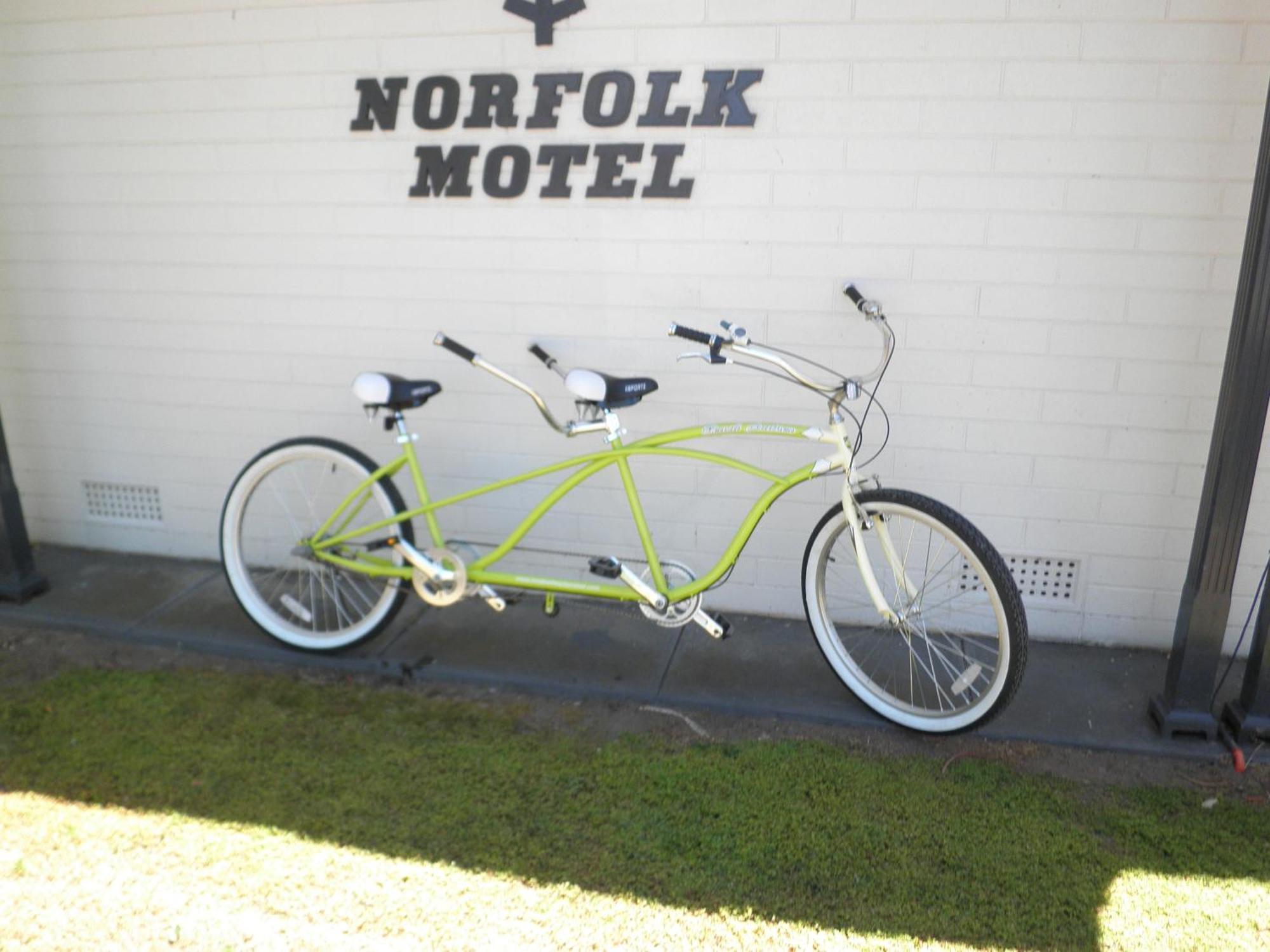 Norfolk Motor Inn Adelajda Zewnętrze zdjęcie